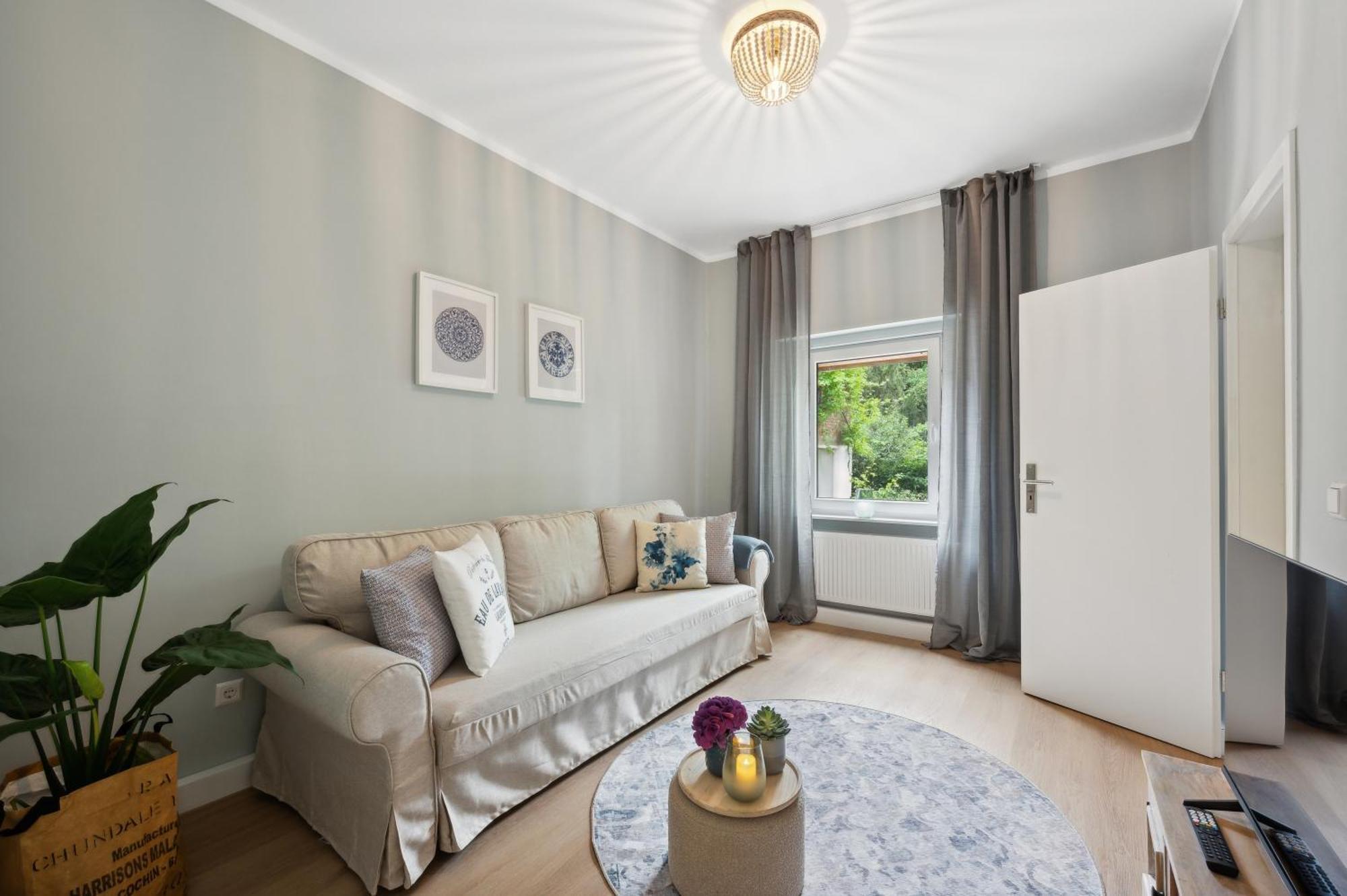 Altstadt Apartment Am Wasser Mit Parkplatz Und Riesigem Garten Bad Kreuznach Dış mekan fotoğraf